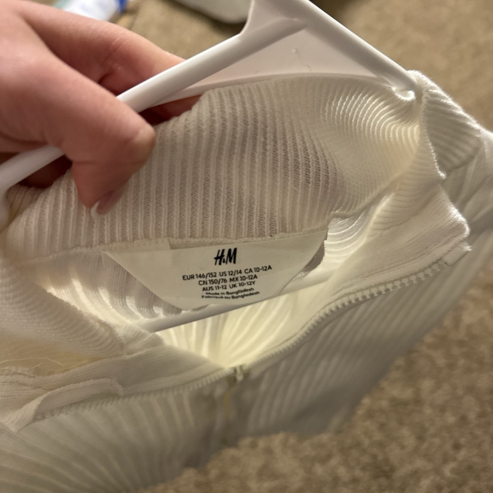 H&M Cream Ribbed Crop Top - Picture 3 of 3